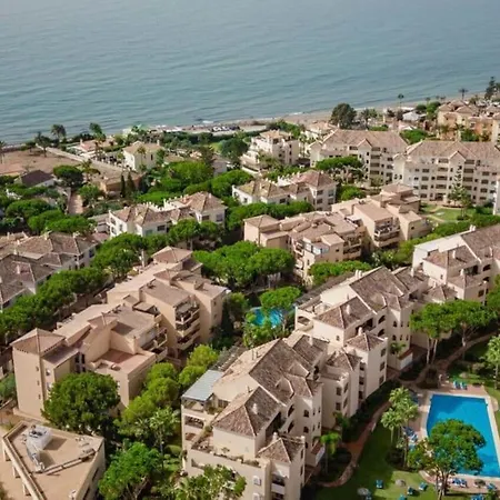 Cosy Beach Side Overlooking The Pool Appartement *